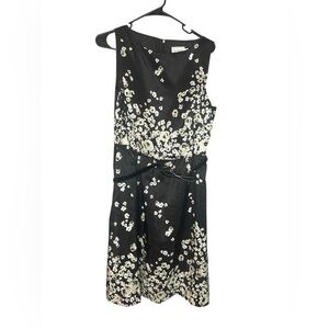 J. Taylor Black Floral Belted Dress Size 8 Sleeveless Fit & Flare Lined